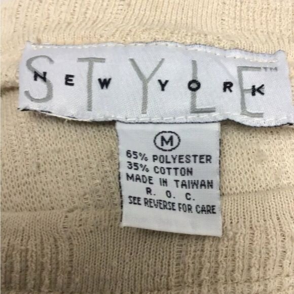 Style New York VTG Women’s Long Sleeve Oversize Texture Block Top, size M - Picture 5 of 6
